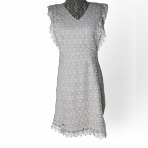 Chic Lace Midi Dress in White